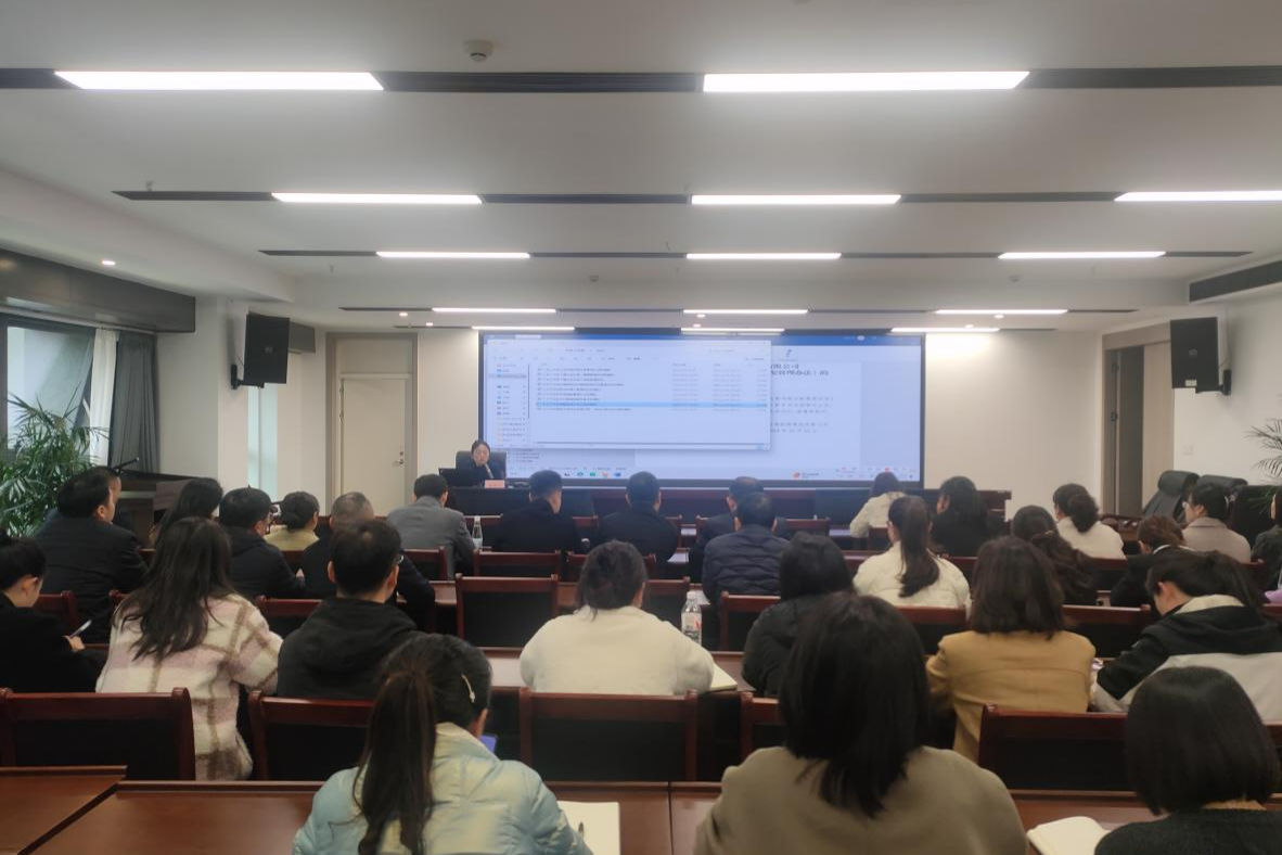 第二十八期“發(fā)展大講堂”開講：推進(jìn)三項制度改革與企業(yè)治理提升